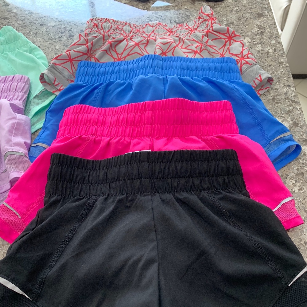 Girls running short